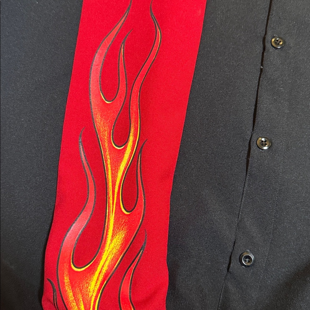 Vintage Black Bowling Shirt venue led sled with Red Flame Accent size large - Picture 3 of 3